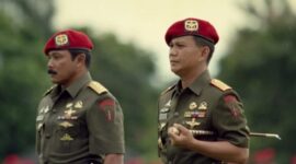 Prabowo Subianto dan Subagyo Hadi Siswoyo saat masih bertugas di TNI. (Dok. Partai Gerindra)
