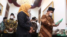 Capres Prabowo Subianto Dinilai Cocok Didampimgi Khofifah Indar Parawansa