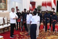 Presiden Joko Widodo menerima pengurus PSAI dan para atlet. (Dok. Biro Pers Sekretariat Presiden/Kris)
