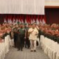 Kunker ke Surabaya, Prabowo Serahkan 100 Kendaraan Operasional pada Babinsa Kodam V/Brawijaya