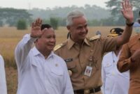 Ketua Umum Partai Gerindra Prabowo Subianto dan Gubernur Jawa Tengah sekaligus kader PDI Perjuangan Ganjar Pranowo. (Dok. Tim Media Prabowo Subianto)