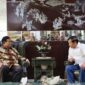 Menteri Pertahanan, Prabowo Subianto silaturahmi Idul Fitri ke kediaman Agum Gumelar. (Dok. Tim Media Prabowo Subianto)