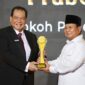 Menteri Pertahanan Prabowo Subianto mendapat penghargaan kategori 