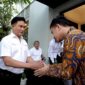 Gibran Rakabuming Raka mengunjungi kediaman Ketum PBB Yusril Ihza Mahendra, dan elit PBB lainnya (Dok. IG @yusrilihzamhd).