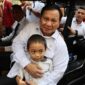 Ketua Umum Partai Gerindra Prabowo Subianto saat bersama Masyarakat. (Facbook.com/@Prabowo Subianto)

