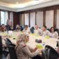 Pertemuan DPP Perkumpulan Profesi Pasar Modal Indonesia (PROPAMI) dengan Direktur Utama Kustodian Sentral Efek Indonesia (KSEI), Samsul Hidayat, Jakarta. (Doc.PROPAMI)