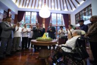 Menteri Pertahanan Prabowo Subianto menggelar syukuran bersama keluarganya di kediaman Jl Kertanegara. (Dok. Tim Media Prabowo)