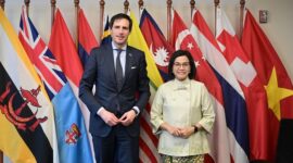 Menteri Keuangan (Menkeu) Sri Mulyani Indrawati dalam pertemuan dengan EU Commissioner yang membidangi Climate Action, Wopke Hoekstra. (Dok. Kemenkeu.go.id)