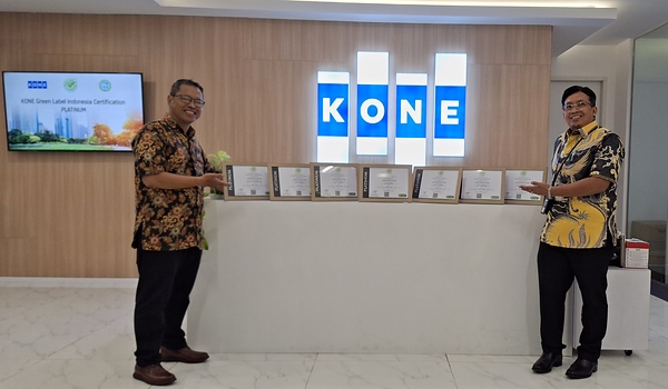 KONE Indonesia menetapkan standar baru di industri sebagai perusahaan pertama yang meraih Sertifikasi Green Label Platinum KONE Indonesia menetapkan standar baru di industri sebagai perusahaan pertama yang meraih Sertifikasi Green Label Platinum