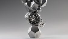 Casio Hadirkan G-SHOCK dengan Sentuhan Metal Elegan lewat Konstruksi Multi-Komponen