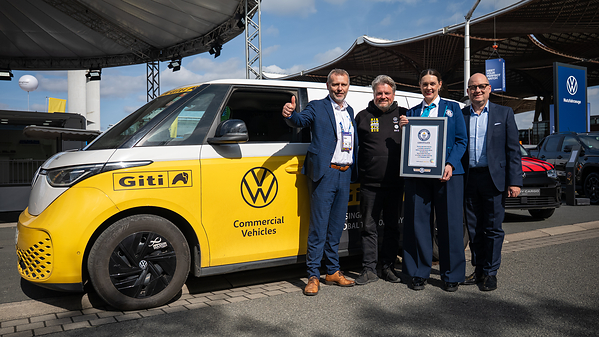Giti Tire Sukses Antar “VW ID.Buzz World Tour” Raih Rekor Dunia Giti Tire Sukses Antar “VW ID.Buzz World Tour” Raih Rekor Dunia