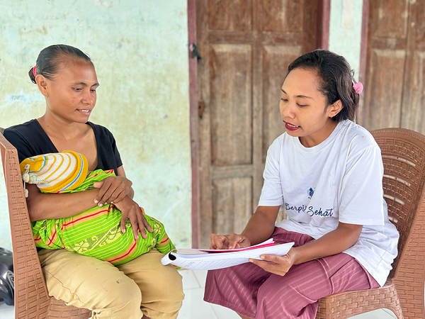 Program dukungan kesehatan mental bagi ibu hamil dan menyusui memenangkan tantangan senilai €2,6 juta untuk meningkatkan kesejahteraan para orang tua di Asia Tenggara Program dukungan kesehatan mental bagi ibu hamil dan menyusui memenangkan tantangan senilai €2,6 juta untuk meningkatkan kesejahteraan para orang tua di Asia Tenggara