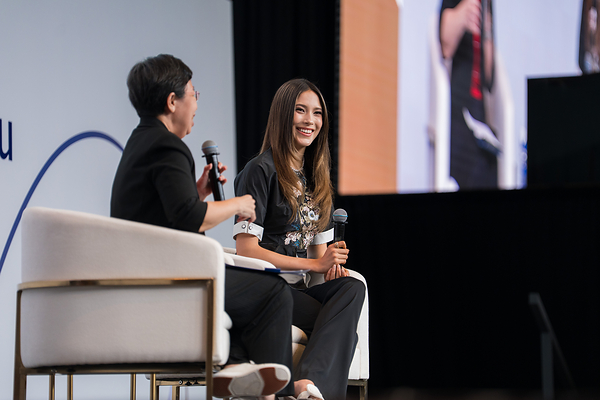 Eileen Gu Tampil sebagai Pembicara dalam KFF Inspiring Women Leadership Series di SMU